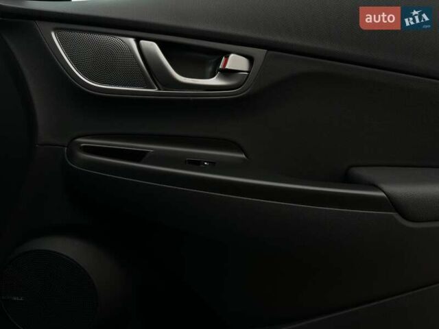 Сірий Хендай Kona Electric, об'ємом двигуна 0 л та пробігом 76 тис. км за 20500 $, фото 89 на Automoto.ua