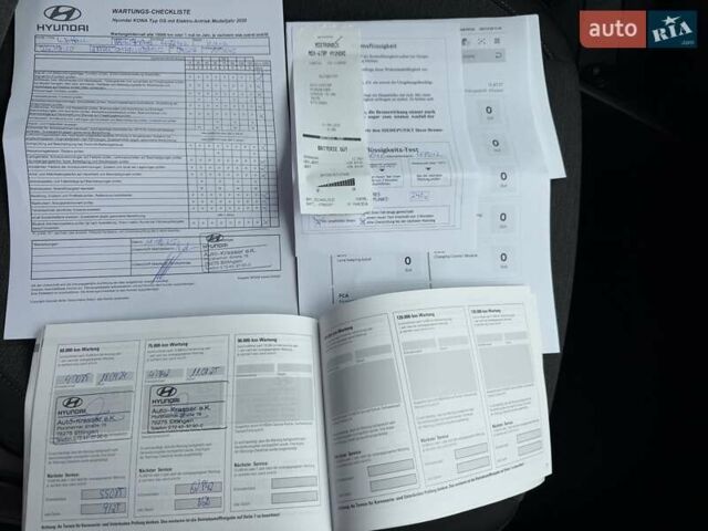 Серый Хендай Kona Electric, объемом двигателя 0 л и пробегом 40 тыс. км за 16900 $, фото 22 на Automoto.ua