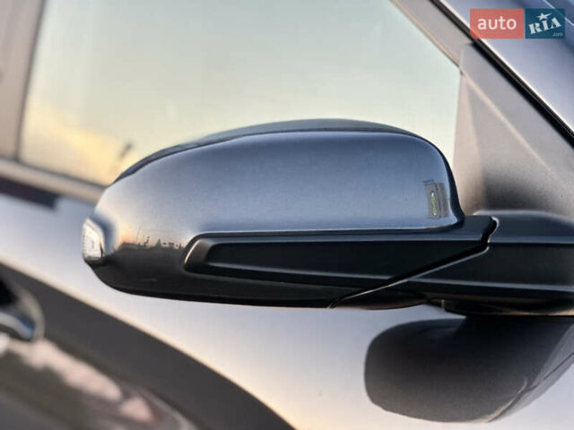 Серый Хендай Kona Electric, объемом двигателя 0 л и пробегом 159 тыс. км за 16900 $, фото 23 на Automoto.ua