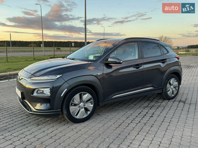 Сірий Хендай Kona Electric, об'ємом двигуна 0 л та пробігом 114 тис. км за 17999 $, фото 17 на Automoto.ua