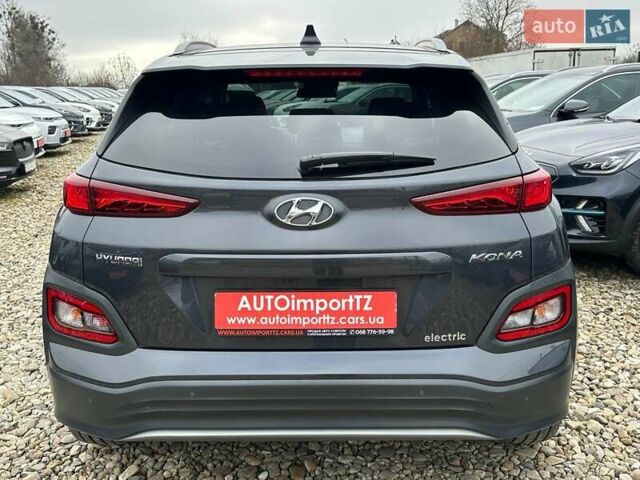 Сірий Хендай Kona Electric, об'ємом двигуна 0 л та пробігом 76 тис. км за 20500 $, фото 28 на Automoto.ua