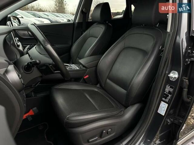 Сірий Хендай Kona Electric, об'ємом двигуна 0 л та пробігом 76 тис. км за 20500 $, фото 43 на Automoto.ua