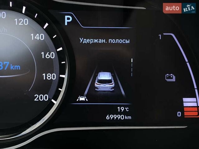 Серый Хендай Kona Electric, объемом двигателя 0 л и пробегом 69 тыс. км за 20400 $, фото 48 на Automoto.ua