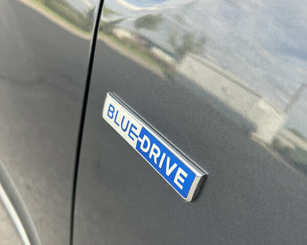 Сірий Хендай Kona Electric, об'ємом двигуна 0 л та пробігом 117 тис. км за 18900 $, фото 19 на Automoto.ua