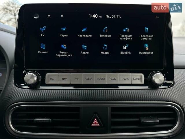 Сірий Хендай Kona Electric, об'ємом двигуна 0 л та пробігом 76 тис. км за 20500 $, фото 67 на Automoto.ua