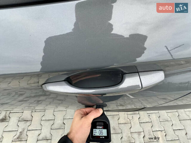 Сірий Хендай Kona Electric, об'ємом двигуна 0 л та пробігом 78 тис. км за 18900 $, фото 81 на Automoto.ua