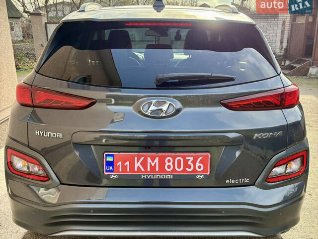 Серый Хендай Kona Electric, объемом двигателя 0 л и пробегом 130 тыс. км за 18500 $, фото 55 на Automoto.ua