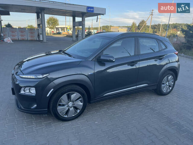 Сірий Хендай Kona Electric, об'ємом двигуна 0 л та пробігом 31 тис. км за 15500 $, фото 15 на Automoto.ua