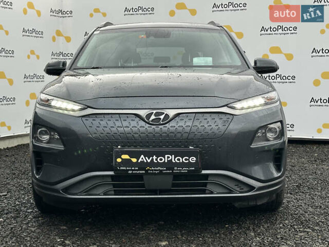 Серый Хендай Kona Electric, объемом двигателя 0 л и пробегом 167 тыс. км за 17700 $, фото 71 на Automoto.ua