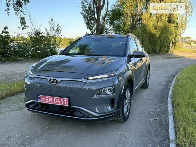 Сірий Хендай Kona Electric, об'ємом двигуна 0 л та пробігом 28 тис. км за 16800 $, фото 11 на Automoto.ua