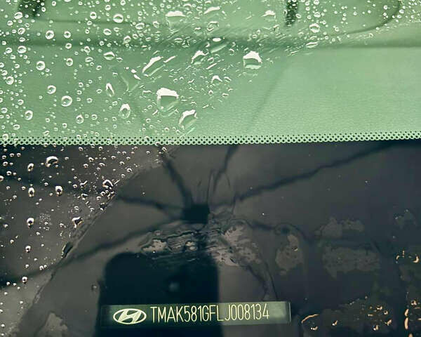 Серый Хендай Kona Electric, объемом двигателя 0 л и пробегом 130 тыс. км за 18500 $, фото 18 на Automoto.ua