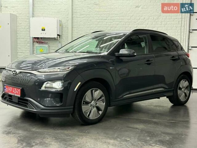 Сірий Хендай Kona Electric, об'ємом двигуна 0 л та пробігом 89 тис. км за 18340 $, фото 1 на Automoto.ua