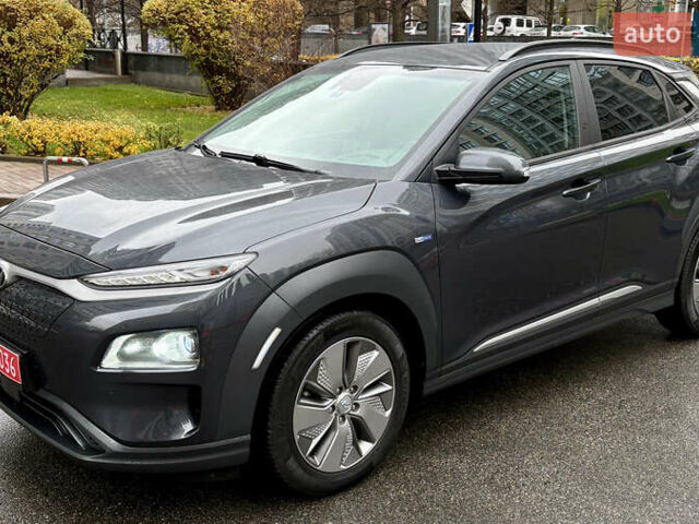 Серый Хендай Kona Electric, объемом двигателя 0 л и пробегом 130 тыс. км за 18500 $, фото 33 на Automoto.ua