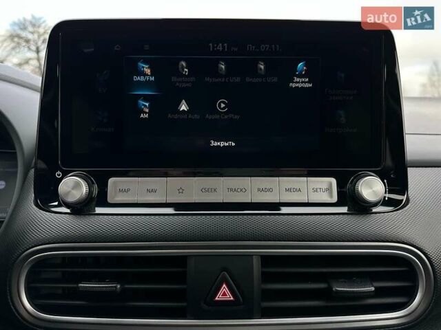 Сірий Хендай Kona Electric, об'ємом двигуна 0 л та пробігом 76 тис. км за 20500 $, фото 69 на Automoto.ua