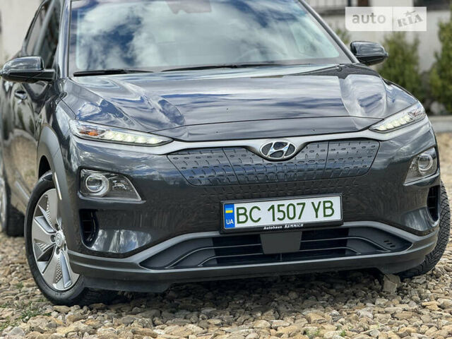 Сірий Хендай Kona Electric, об'ємом двигуна 0 л та пробігом 52 тис. км за 20800 $, фото 6 на Automoto.ua