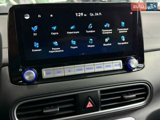 Сірий Хендай Kona Electric, об'ємом двигуна 0 л та пробігом 71 тис. км за 18465 $, фото 9 на Automoto.ua