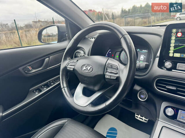 Сірий Хендай Kona Electric, об'ємом двигуна 0 л та пробігом 78 тис. км за 18900 $, фото 46 на Automoto.ua