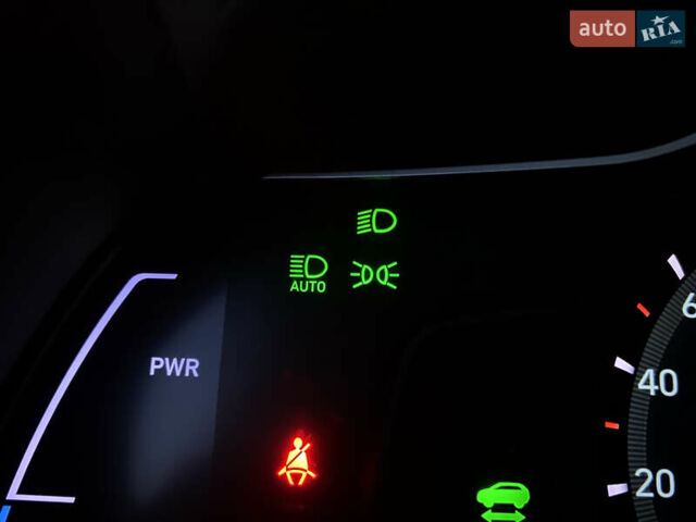 Серый Хендай Kona Electric, объемом двигателя 0 л и пробегом 104 тыс. км за 17200 $, фото 44 на Automoto.ua