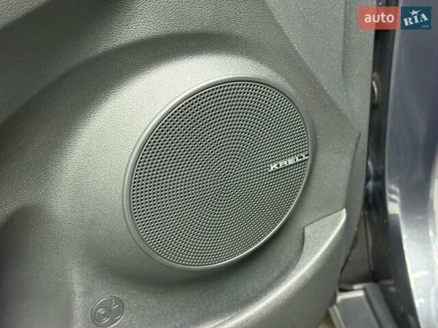 Сірий Хендай Kona Electric, об'ємом двигуна 0 л та пробігом 89 тис. км за 18340 $, фото 11 на Automoto.ua