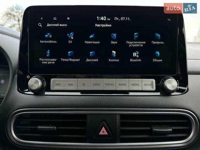 Сірий Хендай Kona Electric, об'ємом двигуна 0 л та пробігом 76 тис. км за 20500 $, фото 68 на Automoto.ua