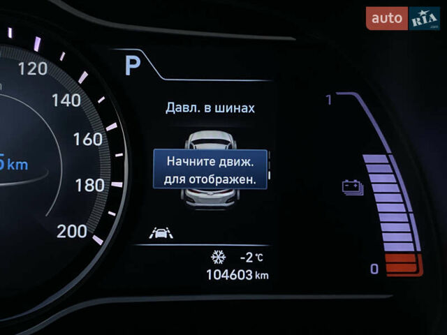 Серый Хендай Kona Electric, объемом двигателя 0 л и пробегом 104 тыс. км за 17200 $, фото 51 на Automoto.ua