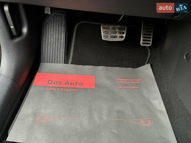 Серый Хендай Kona Electric, объемом двигателя 0 л и пробегом 78 тыс. км за 19500 $, фото 81 на Automoto.ua