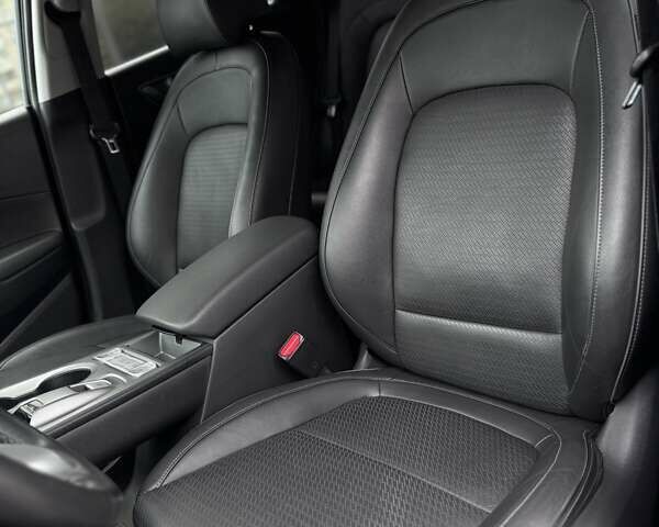 Сірий Хендай Kona Electric, об'ємом двигуна 0 л та пробігом 88 тис. км за 18700 $, фото 23 на Automoto.ua