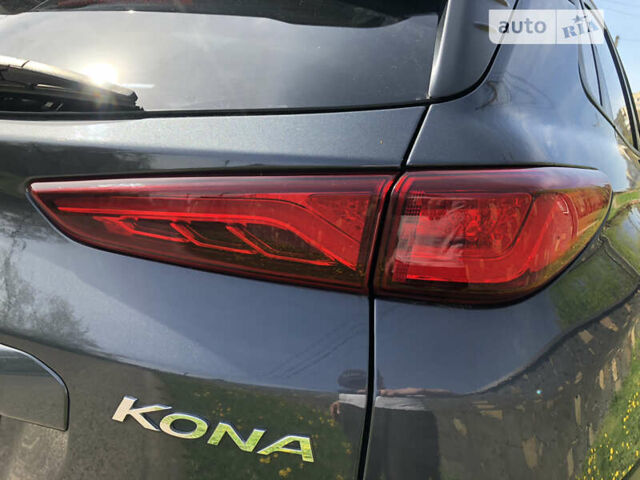 Серый Хендай Kona Electric, объемом двигателя 0 л и пробегом 110 тыс. км за 17690 $, фото 24 на Automoto.ua