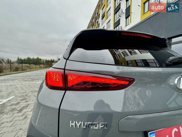 Сірий Хендай Kona Electric, об'ємом двигуна 0 л та пробігом 78 тис. км за 18900 $, фото 9 на Automoto.ua