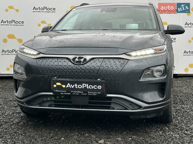 Серый Хендай Kona Electric, объемом двигателя 0 л и пробегом 167 тыс. км за 17700 $, фото 66 на Automoto.ua
