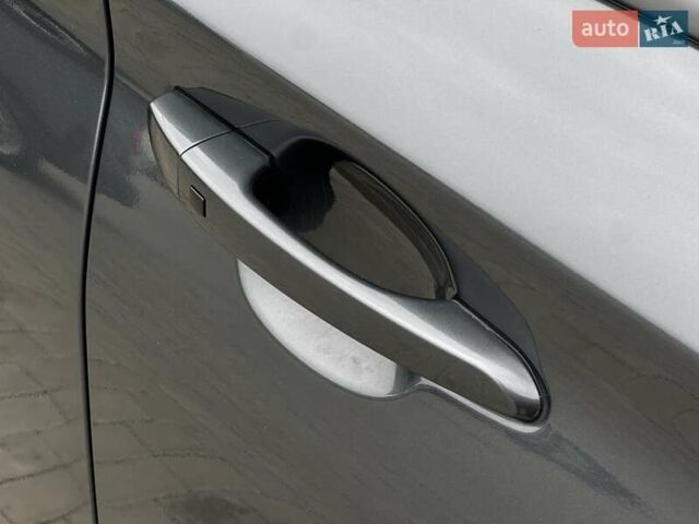 Сірий Хендай Kona Electric, об'ємом двигуна 0 л та пробігом 63 тис. км за 18500 $, фото 15 на Automoto.ua