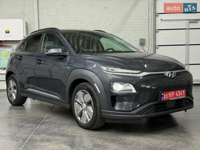 Сірий Хендай Kona Electric, об'ємом двигуна 0 л та пробігом 89 тис. км за 18340 $, фото 3 на Automoto.ua