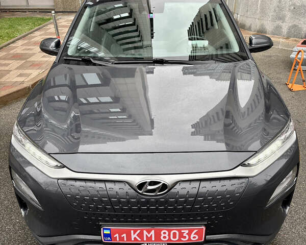 Серый Хендай Kona Electric, объемом двигателя 0 л и пробегом 130 тыс. км за 18500 $, фото 13 на Automoto.ua
