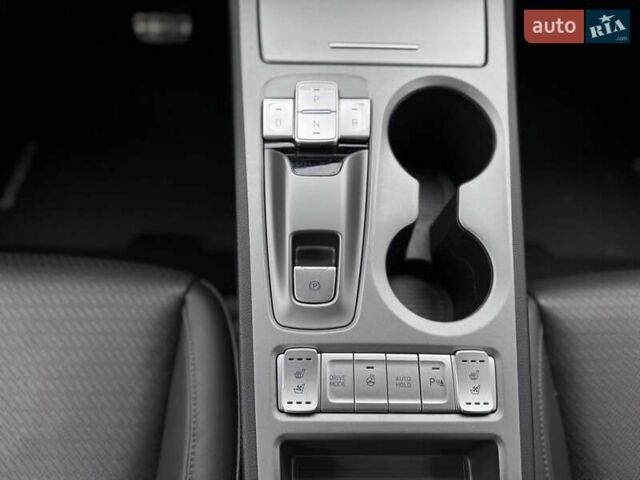 Сірий Хендай Kona Electric, об'ємом двигуна 0 л та пробігом 88 тис. км за 18700 $, фото 28 на Automoto.ua