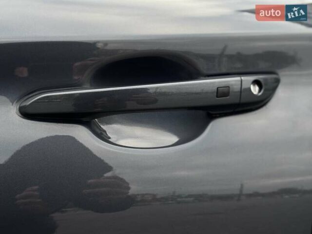 Сірий Хендай Kona Electric, об'ємом двигуна 0 л та пробігом 88 тис. км за 18700 $, фото 11 на Automoto.ua