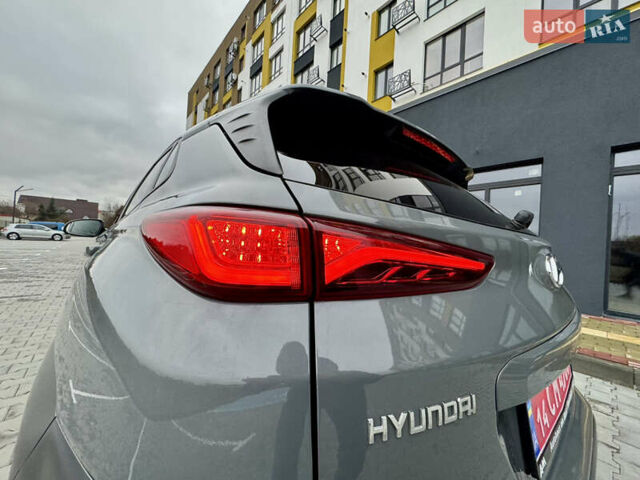 Сірий Хендай Kona Electric, об'ємом двигуна 0 л та пробігом 78 тис. км за 18900 $, фото 8 на Automoto.ua