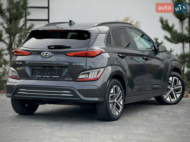 Серый Хендай Kona Electric, объемом двигателя 0 л и пробегом 87 тыс. км за 19552 $, фото 15 на Automoto.ua