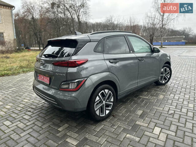 Сірий Хендай Kona Electric, об'ємом двигуна 0 л та пробігом 44 тис. км за 17600 $, фото 7 на Automoto.ua