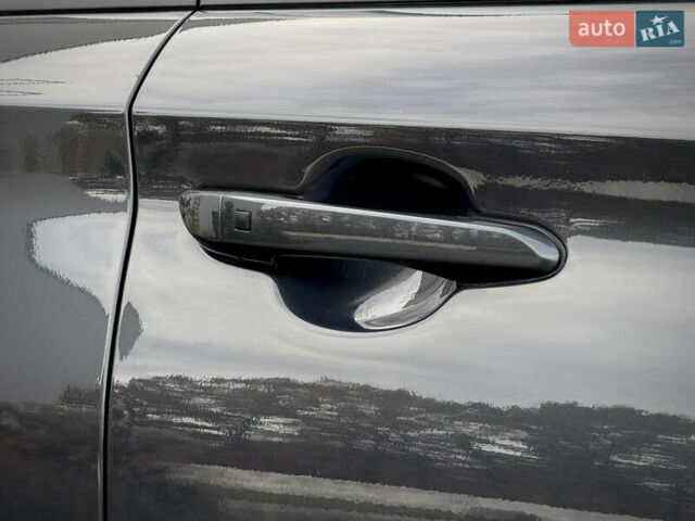 Серый Хендай Kona Electric, объемом двигателя 0 л и пробегом 87 тыс. км за 19552 $, фото 27 на Automoto.ua