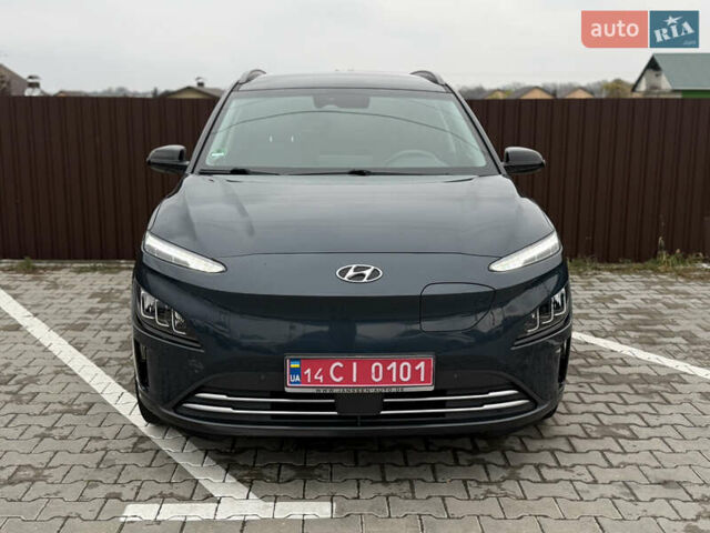 Сірий Хендай Kona Electric, об'ємом двигуна 0 л та пробігом 37 тис. км за 18100 $, фото 4 на Automoto.ua