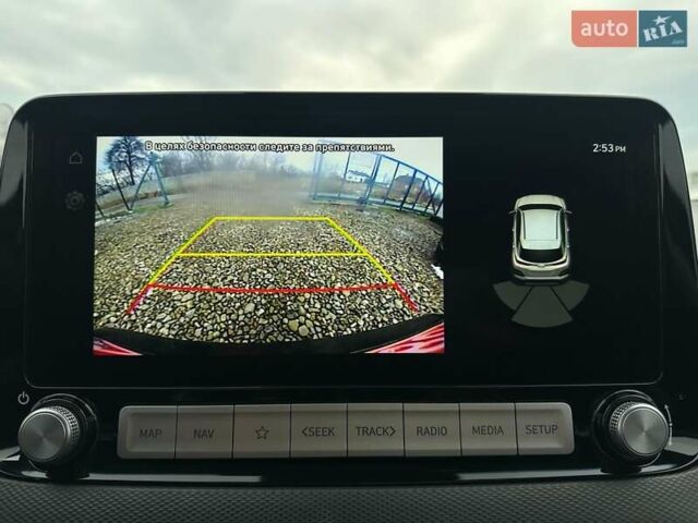 Серый Хендай Kona Electric, объемом двигателя 0 л и пробегом 65 тыс. км за 19900 $, фото 12 на Automoto.ua