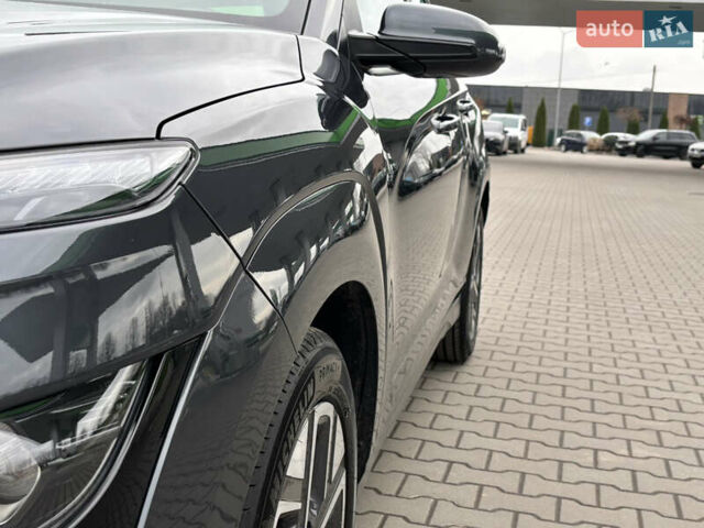 Сірий Хендай Kona Electric, об'ємом двигуна 0 л та пробігом 52 тис. км за 16450 $, фото 11 на Automoto.ua