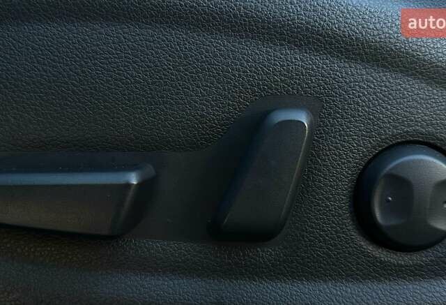 Сірий Хендай Kona Electric, об'ємом двигуна 0 л та пробігом 83 тис. км за 19900 $, фото 44 на Automoto.ua