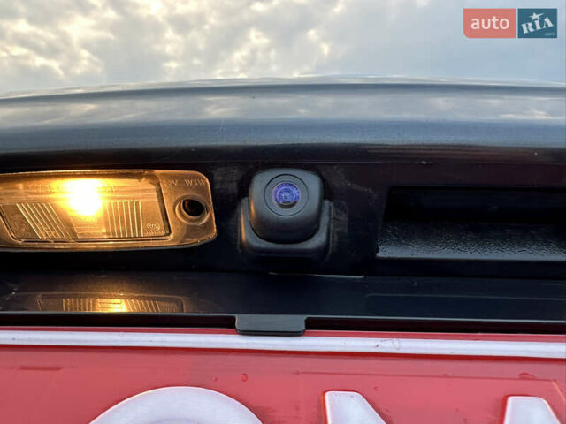 Сірий Хендай Kona Electric, об'ємом двигуна 0 л та пробігом 23 тис. км за 17900 $, фото 16 на Automoto.ua