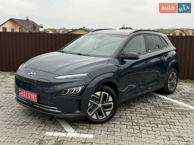 Сірий Хендай Kona Electric, об'ємом двигуна 0 л та пробігом 37 тис. км за 18100 $, фото 2 на Automoto.ua