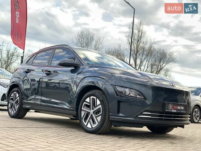 Сірий Хендай Kona Electric, об'ємом двигуна 0 л та пробігом 47 тис. км за 17355 $, фото 5 на Automoto.ua