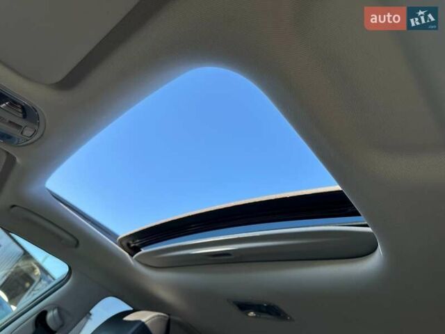 Сірий Хендай Kona Electric, об'ємом двигуна 0 л та пробігом 83 тис. км за 19900 $, фото 4 на Automoto.ua