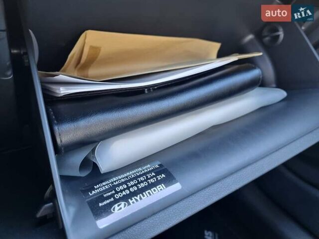 Серый Хендай Kona Electric, объемом двигателя 0 л и пробегом 42 тыс. км за 21500 $, фото 51 на Automoto.ua