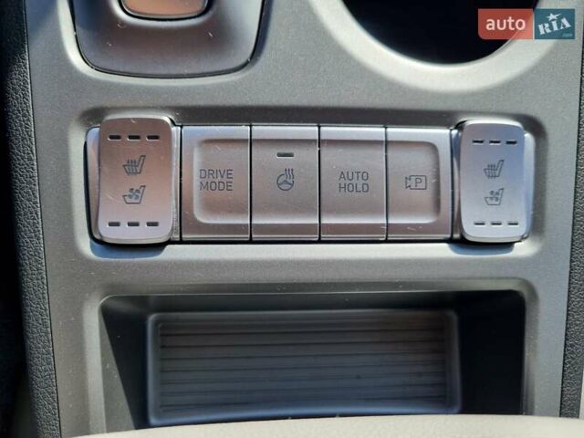 Серый Хендай Kona Electric, объемом двигателя 0 л и пробегом 42 тыс. км за 21500 $, фото 46 на Automoto.ua