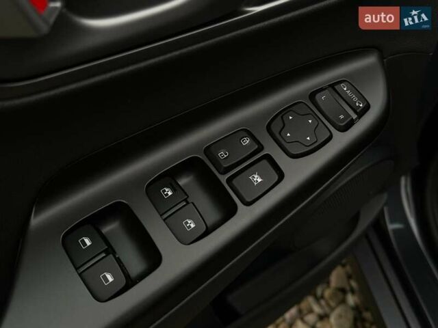 Серый Хендай Kona Electric, объемом двигателя 0 л и пробегом 65 тыс. км за 19900 $, фото 6 на Automoto.ua